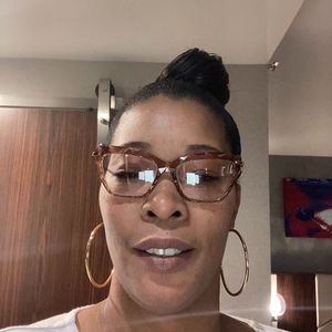 Meet your Posher, Shawann